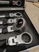 Kombinuotų terkšlinių raktų rinkinys 6-32mm 22 dalių